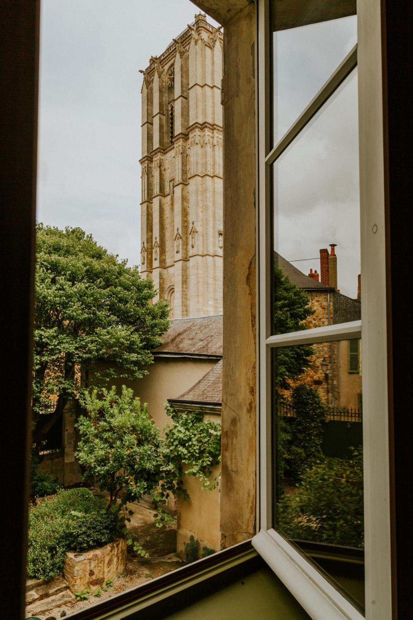 Chambres D'Hote - Maison Des Ecrivains - 50 M De La Cathedrale Et Place Des Jacobins เลอม็องส์ ภายนอก รูปภาพ